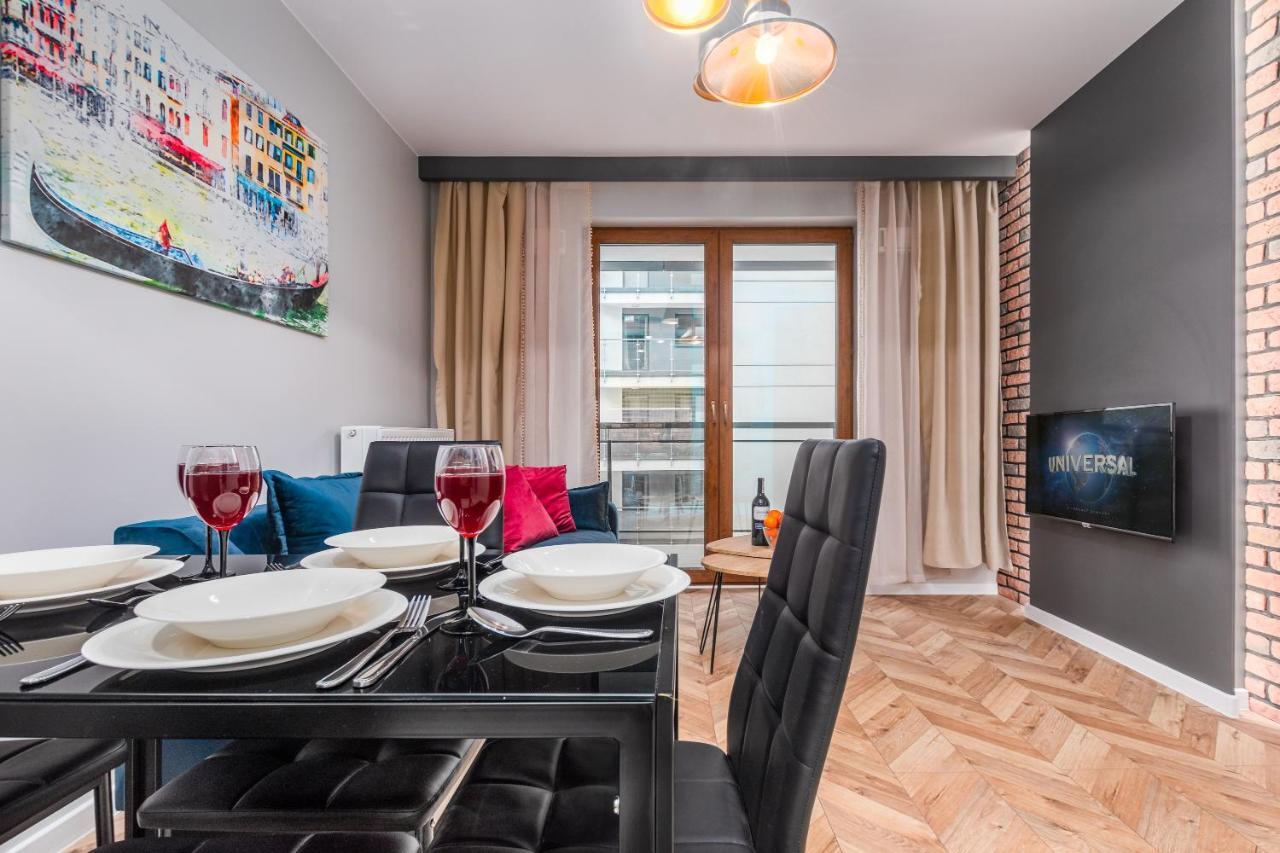 Apartments Warsaw Markowska By Noclegi Renters Екстер'єр фото