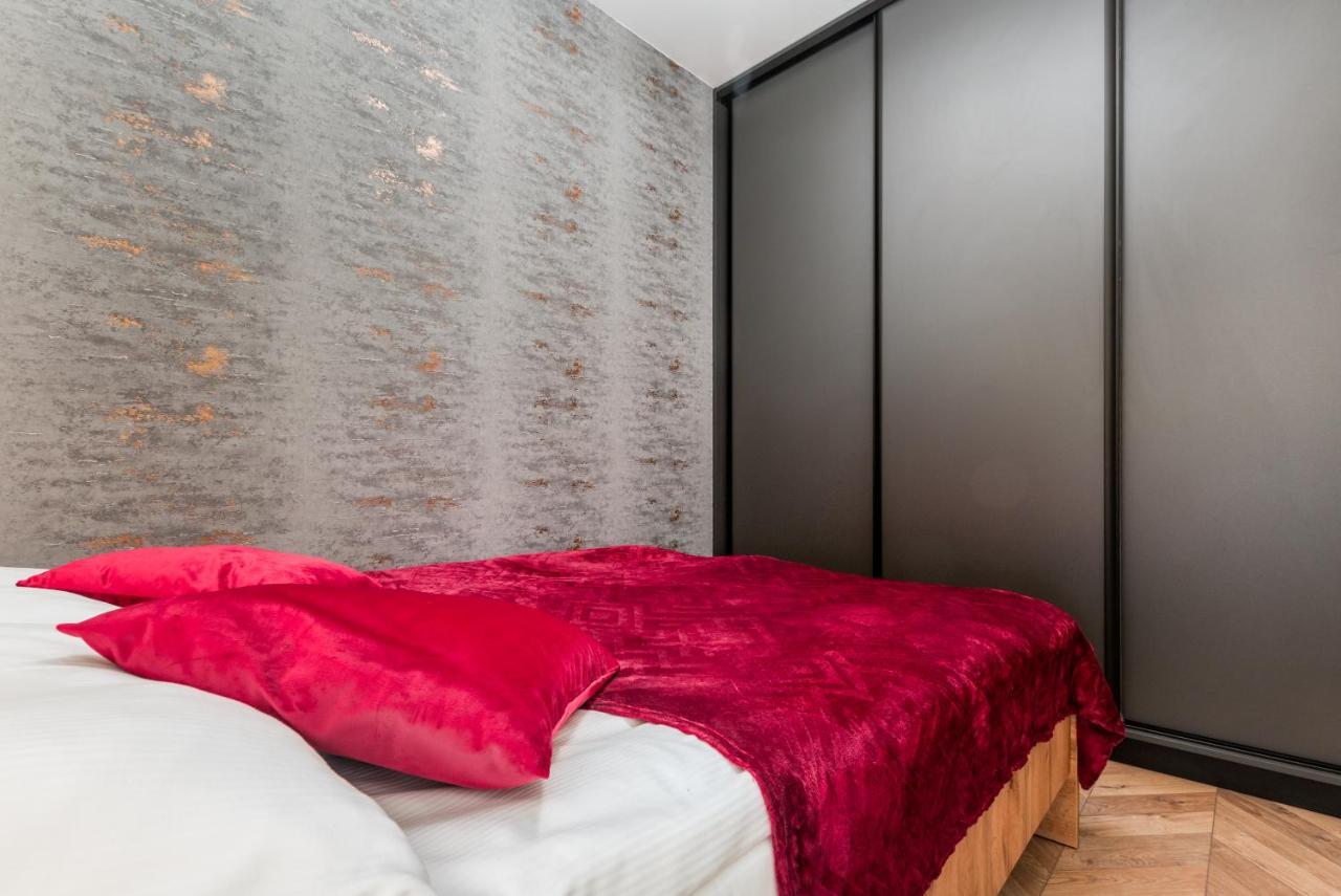 Apartments Warsaw Markowska By Noclegi Renters Екстер'єр фото